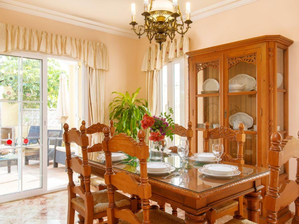 Holiday home Mangos By Interhome